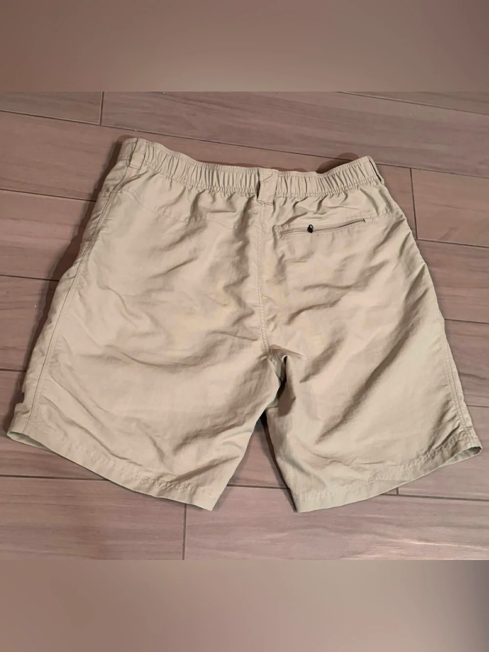 The North Face Cream Cargo Shorts with Integrated Webbing Belt XL